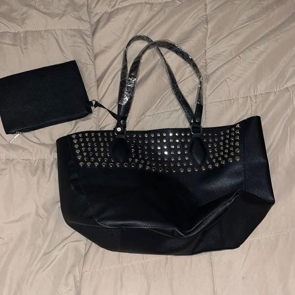 Black purse brand new - Picture 1 of 3